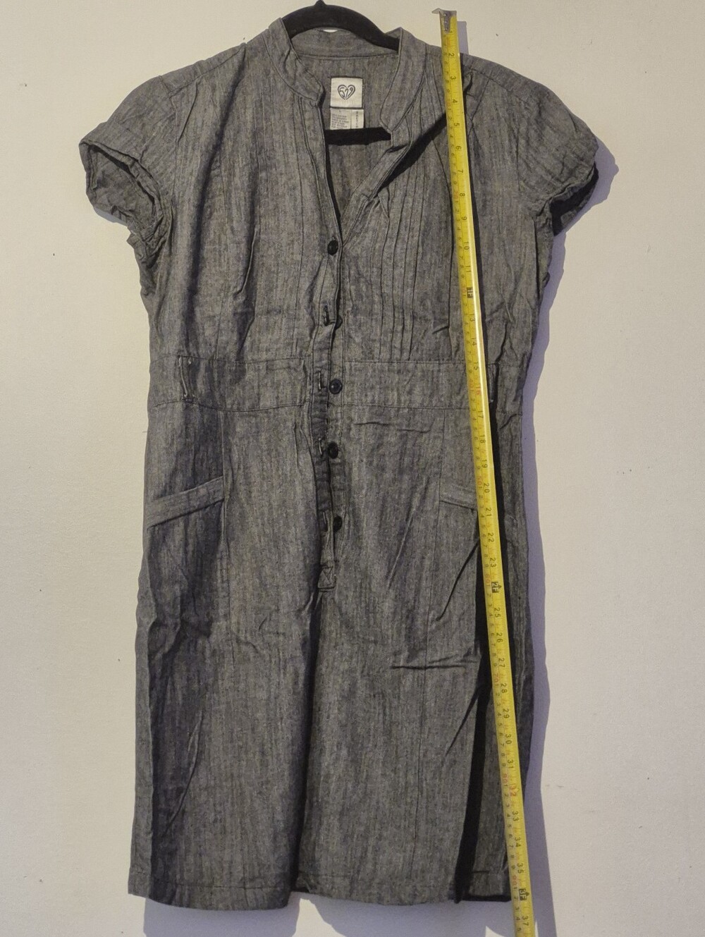 Dress - Picture 3 of 4